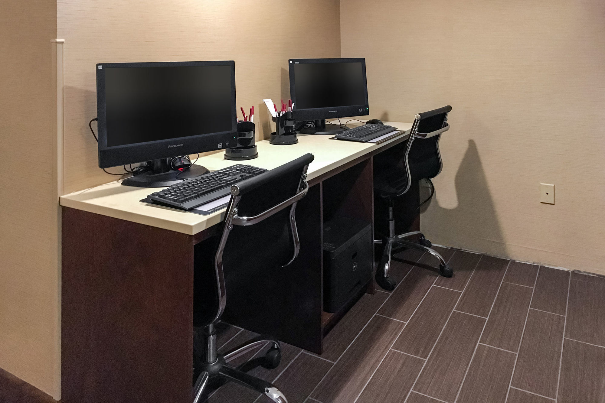 Comfort Suites Linn County Fairground And Expo Albany Facilities photo